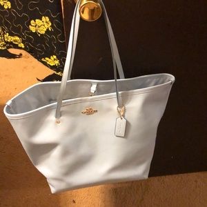 Large coach purse like new